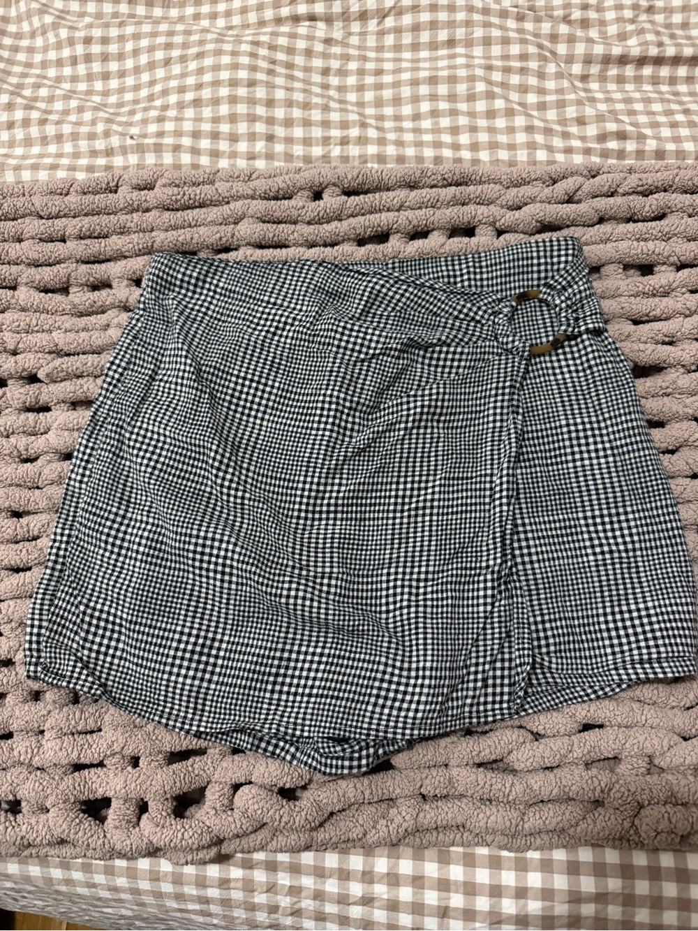 Abercrombie & Fitch Black and White Gingham Skort